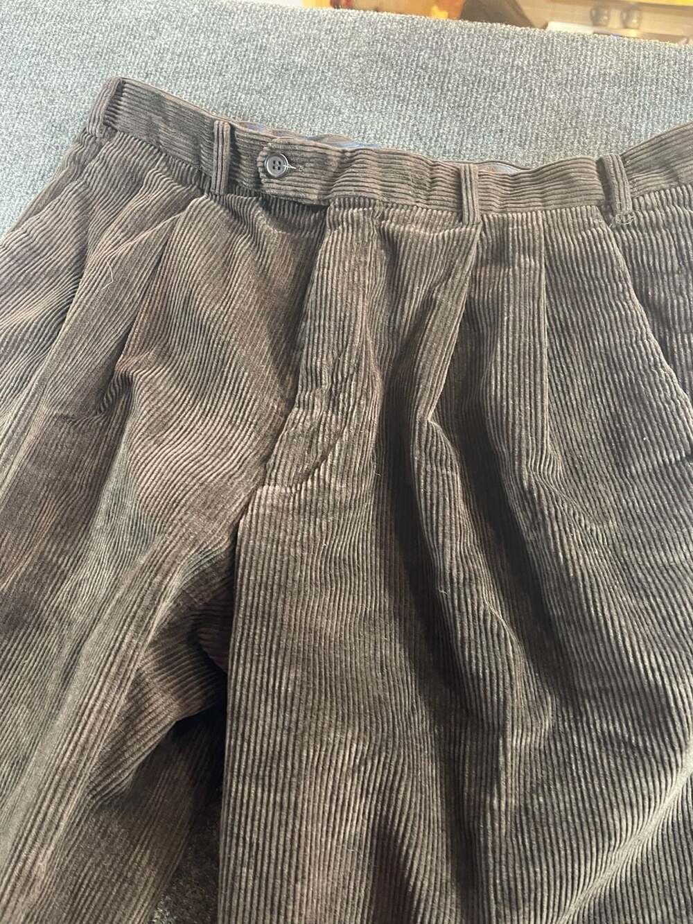 Lauren Ralph Lauren Brown Pleated Corduroy Trousers 36 x 30 classic fit mens
